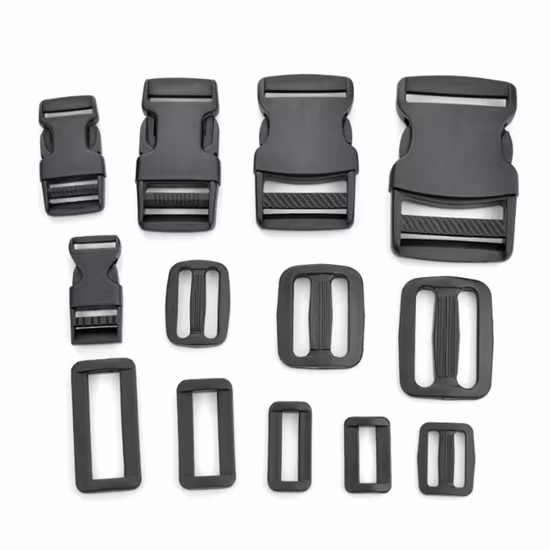 Sangle en plastique colorée, ajusteur coulissant, boucle Tri Glide pour laisse de collier de chien, vente en gros d'usine